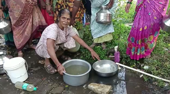 डोंबिवलीत नळावाटे गटारीचे पाणी ; समता नगर परिसरातील नागरिक त्रस्त